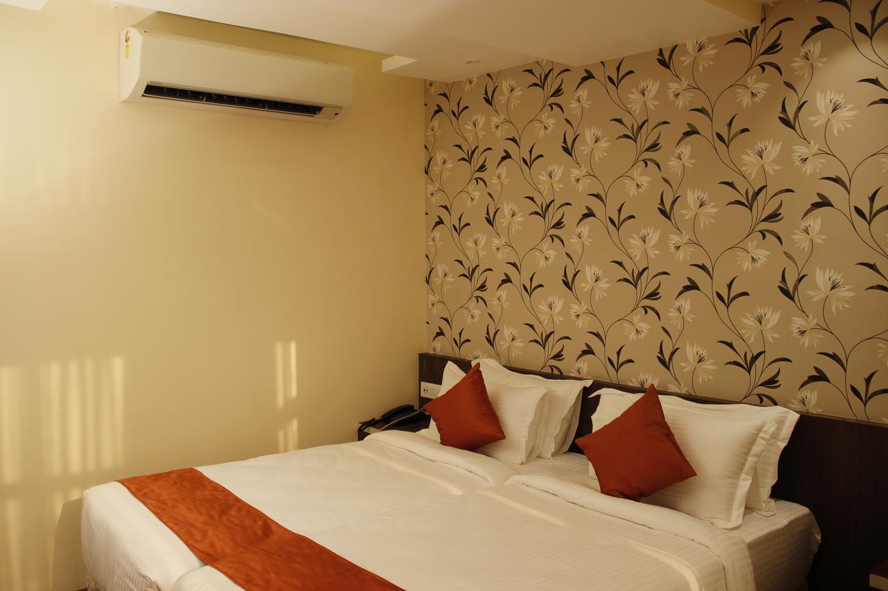 Hotel Regenta Larica Kolkata