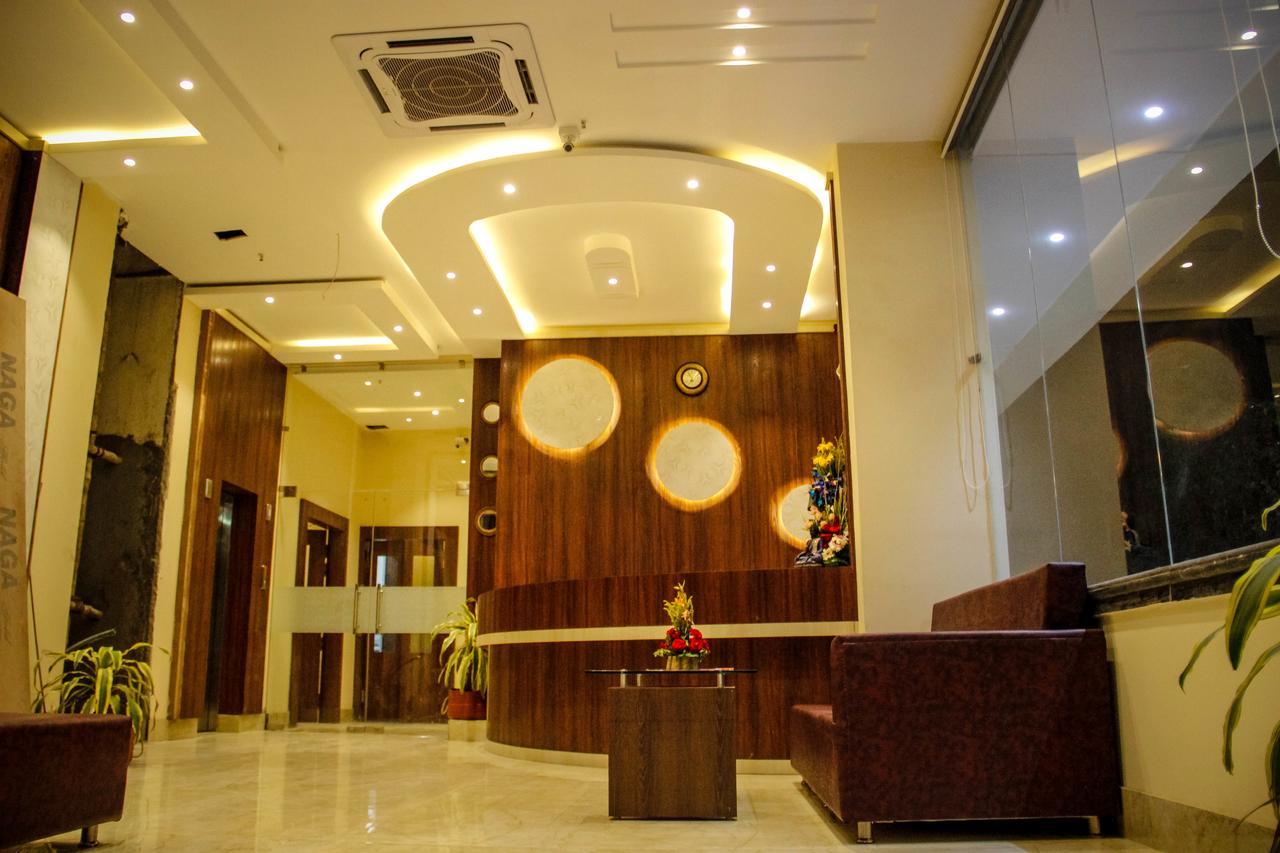 Hotel Regenta Larica 3*