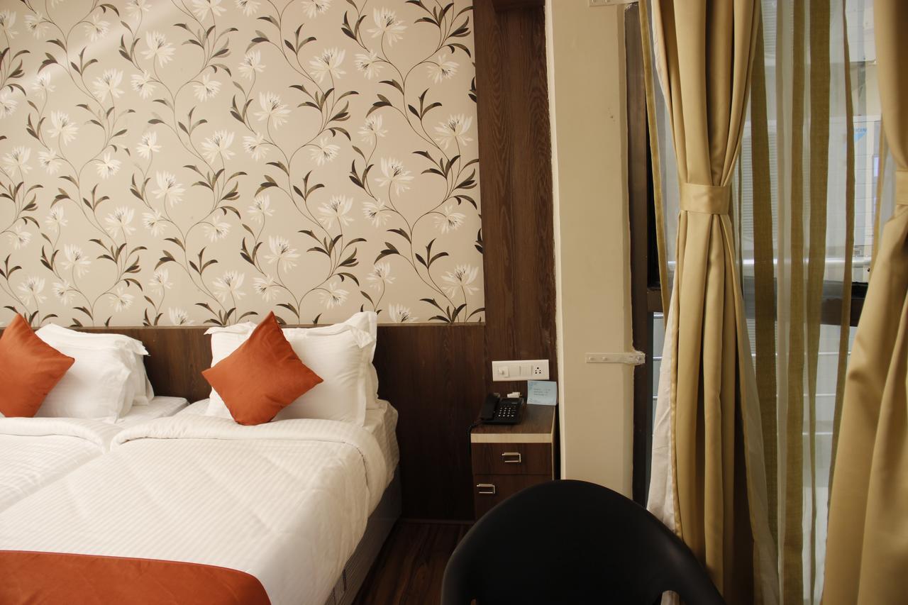 Regenta Larica Hotel Kolkata
