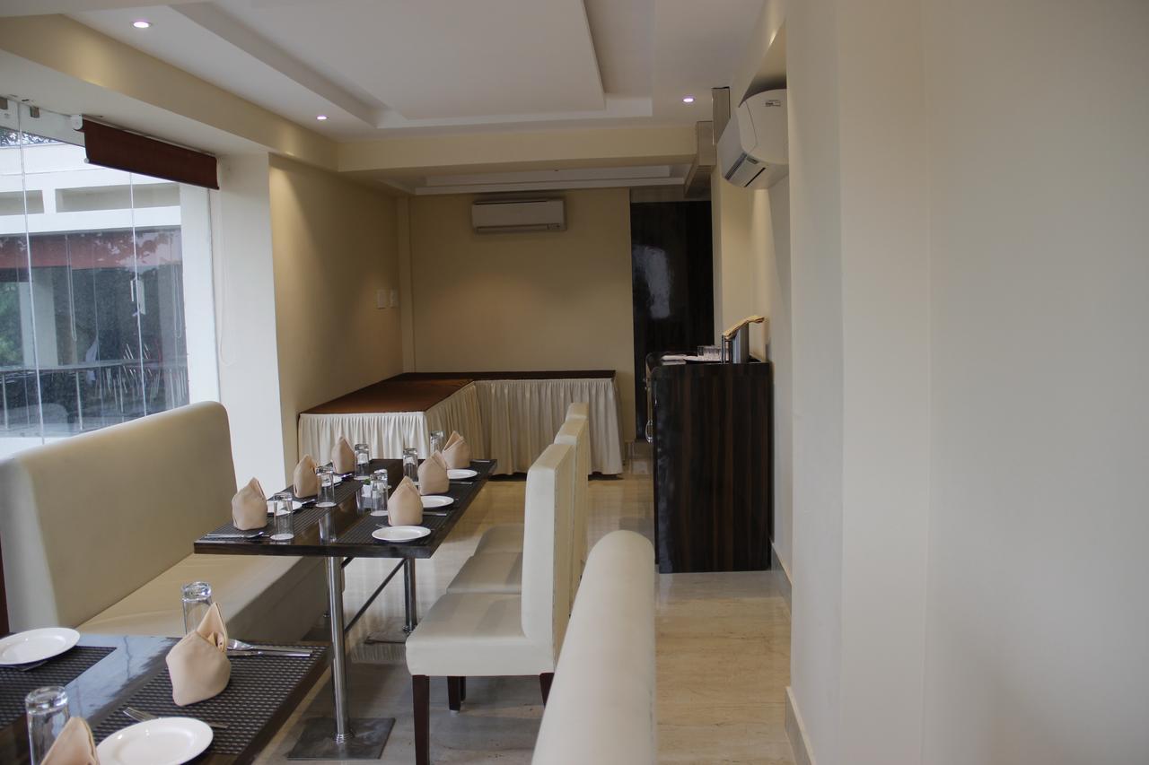 Regenta Larica Hotel 3*
