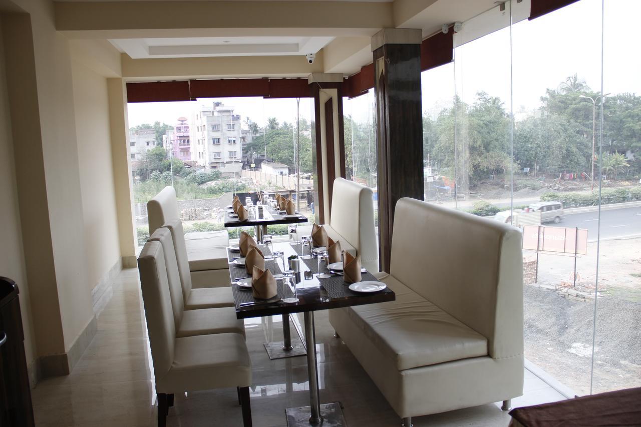 Hotel Regenta Larica
